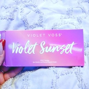 Violet Voss eyeshadow